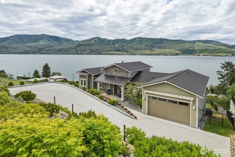 Photo of 112 Mayer Drive, Chelan, WA 98816 (MLS # 2524474)