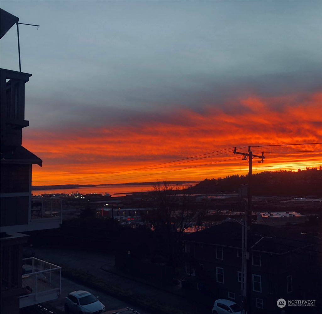 Photo of 2552 14th Avenue W #302, Seattle, WA 98119 (MLS # 2162393)