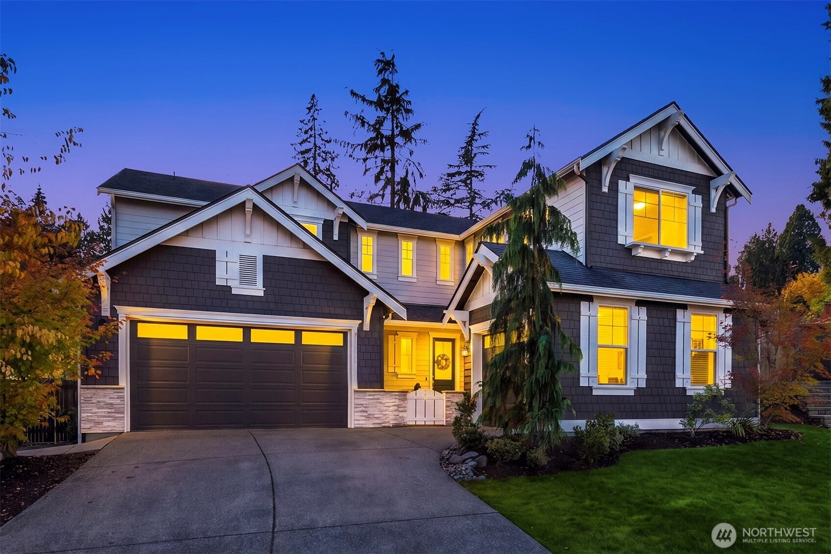 10805 NE 190th Place