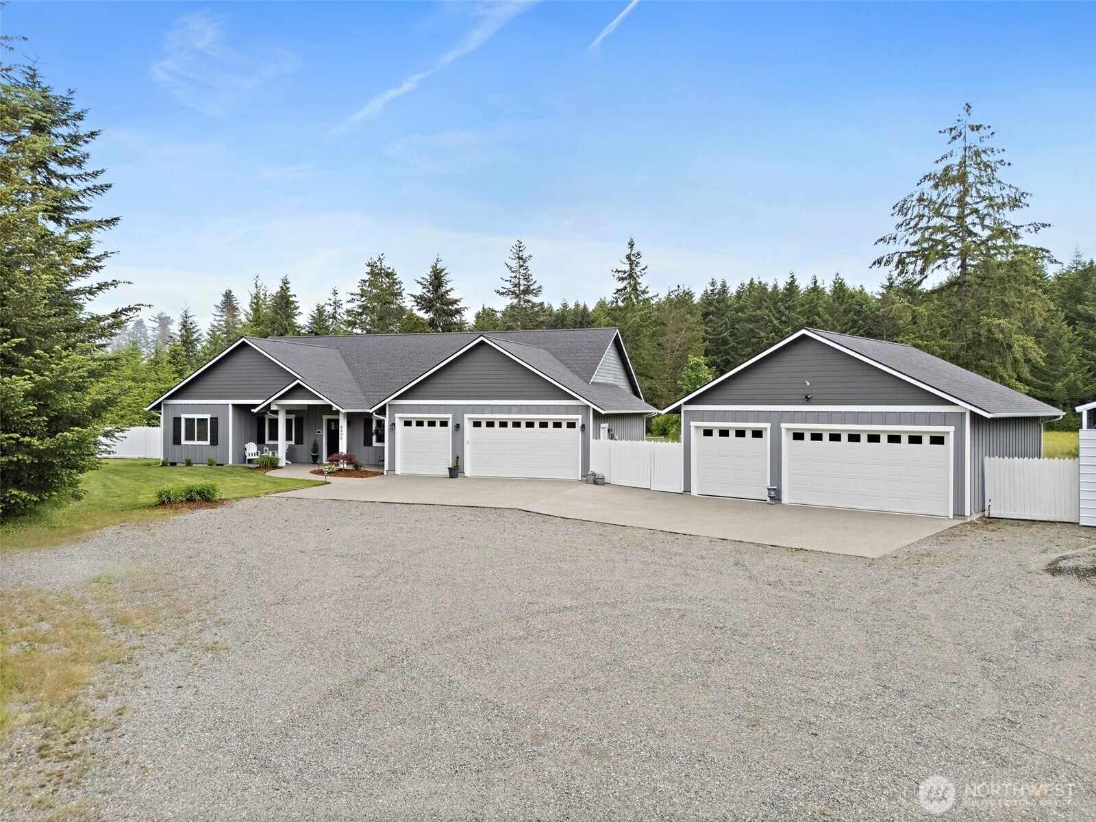 8406 James Road SW