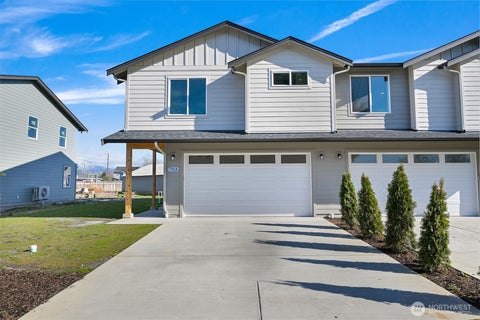 Photo of 710 F AND S GRADE RD #A, Sedro Woolley, WA 98284 (MLS # 2538097)
