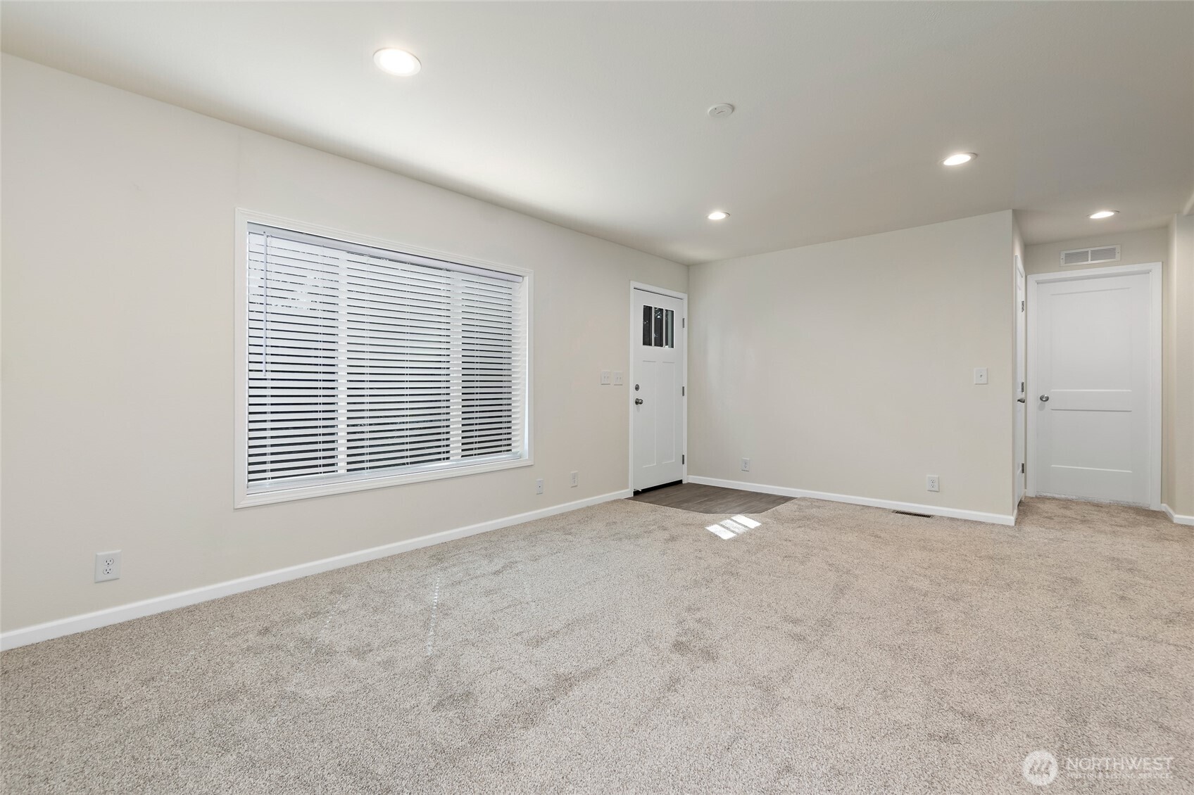 12127 Collins Street SE