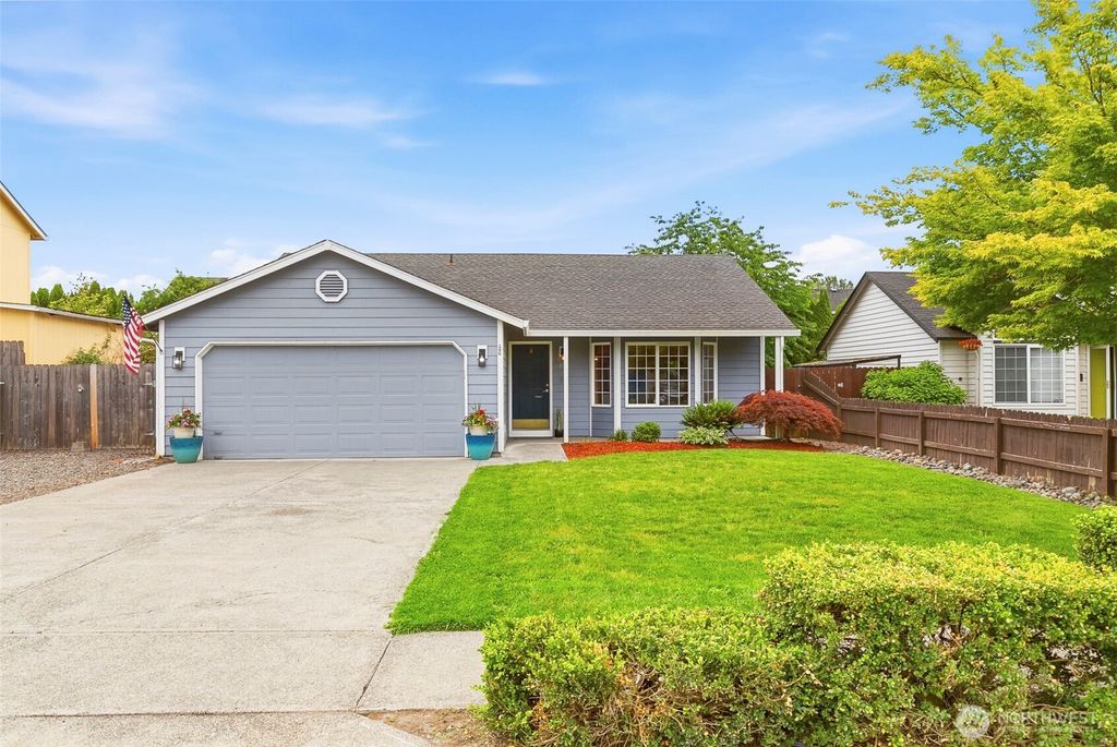 Photo of 106 Balboa Loop, Kelso, WA 98626 (MLS # 2529868)