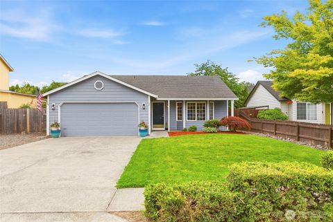 Photo of 106 Balboa Loop, Kelso, WA 98626 (MLS # 2529868)