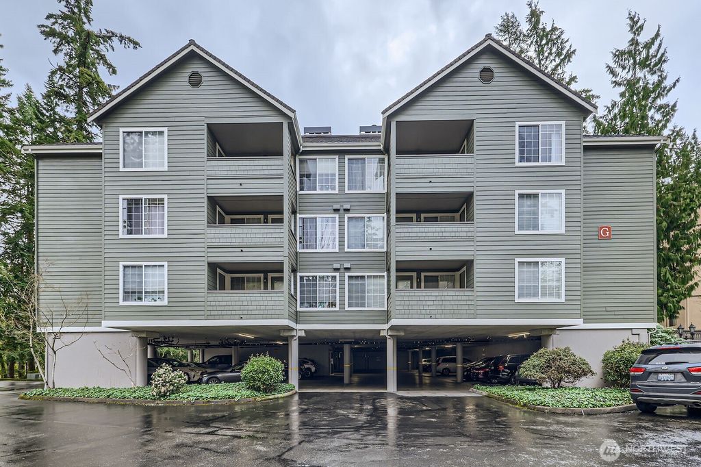 Photo of 15433 Country Club Drive #G202, Mill Creek, WA 98012 (MLS # 2363673)