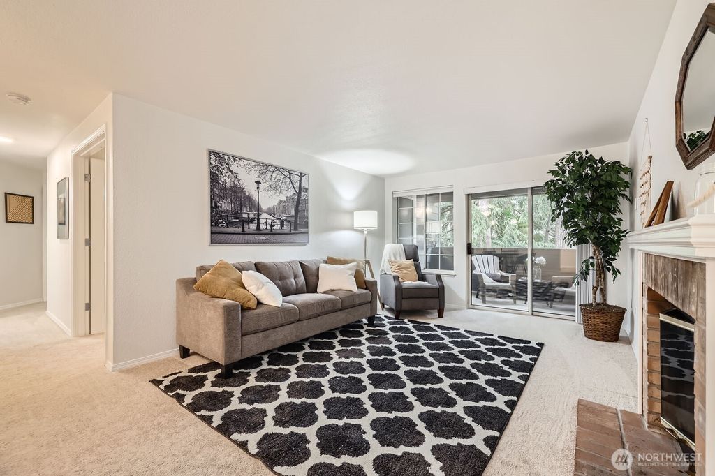 Photo of 15433 Country Club Drive #G202, Mill Creek, WA 98012 (MLS # 2363673)