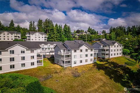 A home in Bremerton