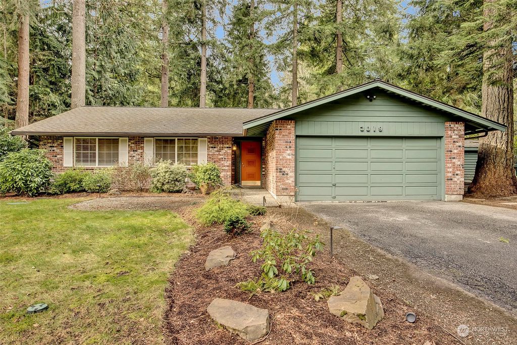 Photo of 3019 252nd Place SE, Sammamish, WA 98075 (MLS # 2040525)