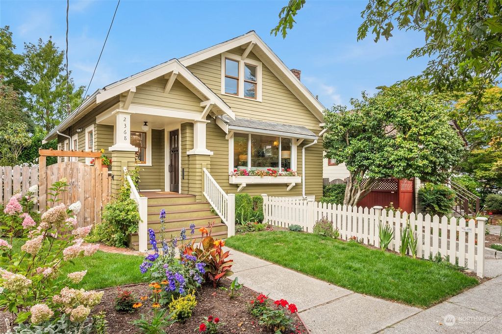 Photo of 2368 N 52nd Street St, Seattle, WA 98103 (MLS # 2257459)