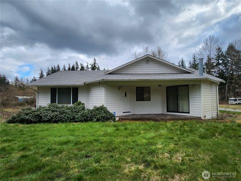 Photo of 28718 207th Avenue SE, Kent, WA 98042 (MLS # 2502209)