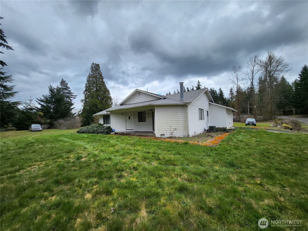 Photo of 28718 207th Avenue SE, Kent, WA 98042 (MLS # 2502209)