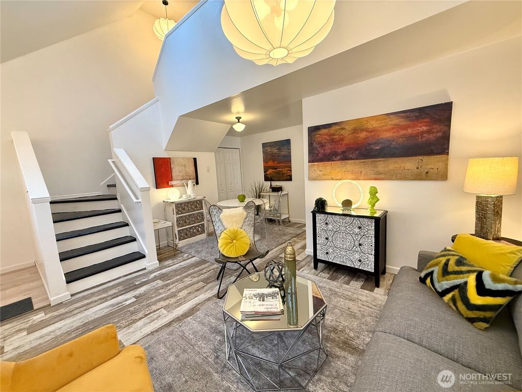 Photo of 9271 Ithaca Place S, Seattle, WA 98118 (MLS # 2421105)