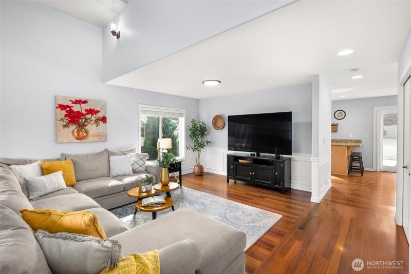 16128 3rd Drive NE