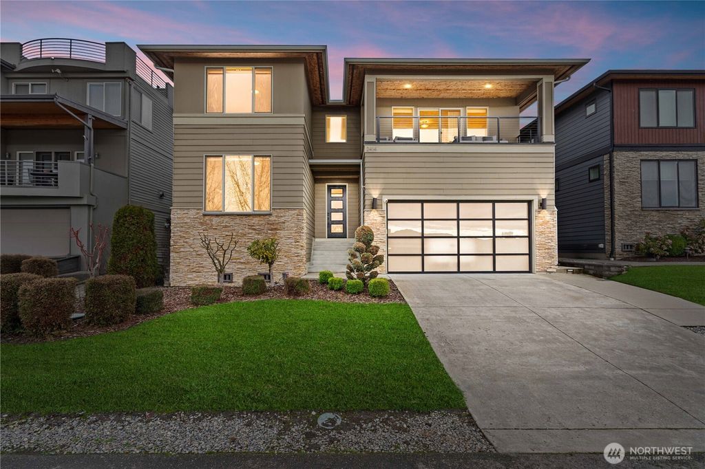 Photo of 2414 Garden Court N, Renton, WA 98056 (MLS # 2471658)