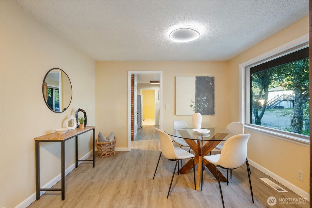 Photo of 15234 29th Avenue S, SeaTac, WA 98188 (MLS # 2442883)