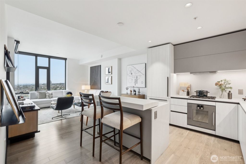 Photo of 889 Avenue Square NE #702, Bellevue, WA 98004 (MLS # 2440279)
