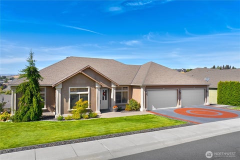 Photo of 604 N 72nd Avenue, Yakima, WA 98908 (MLS # 2583984)