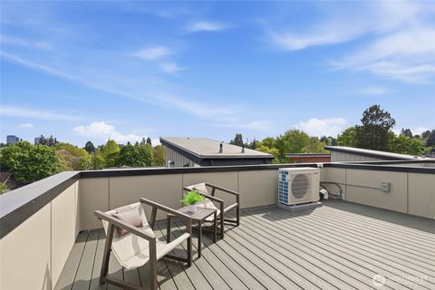 Photo of 6217 9th Avenue NE, Seattle, WA 98115 (MLS # 2521011)