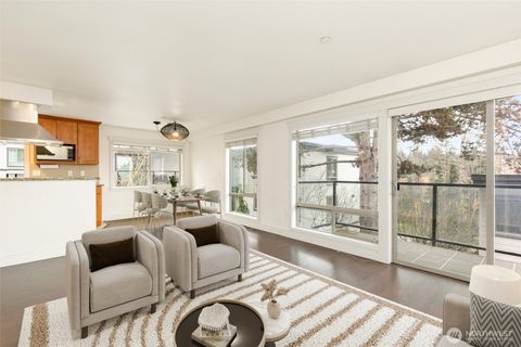 3204 81st Place SE B202 Mercer Island WA 98040