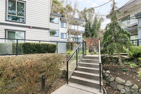 Photo of 3204 81st Place SE #B202, Mercer Island, WA 98040 (MLS # 2458932)