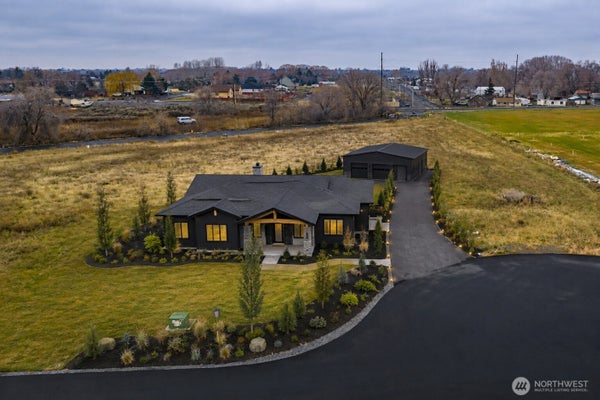 8 VALLEY ROAD NE # 8, MOSES LAKE, WA 98837 - Image da7e823e66cd39ccce58a2a9ae8df200/3411622726