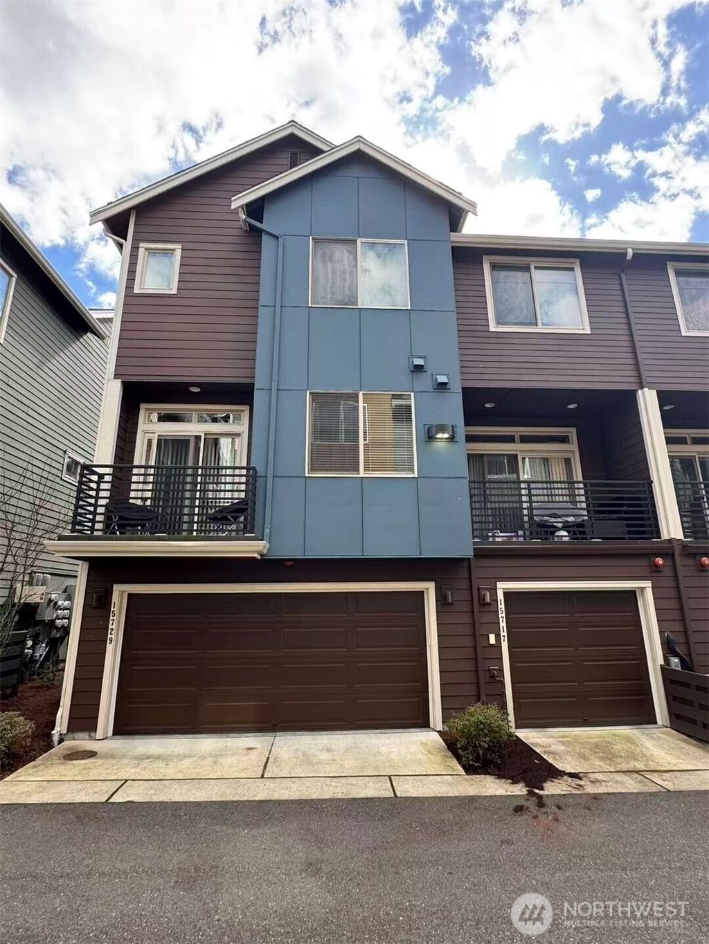 Photo of 15729 NE 14th Aly Aly, Bellevue, WA 98008 (MLS # 2492016)