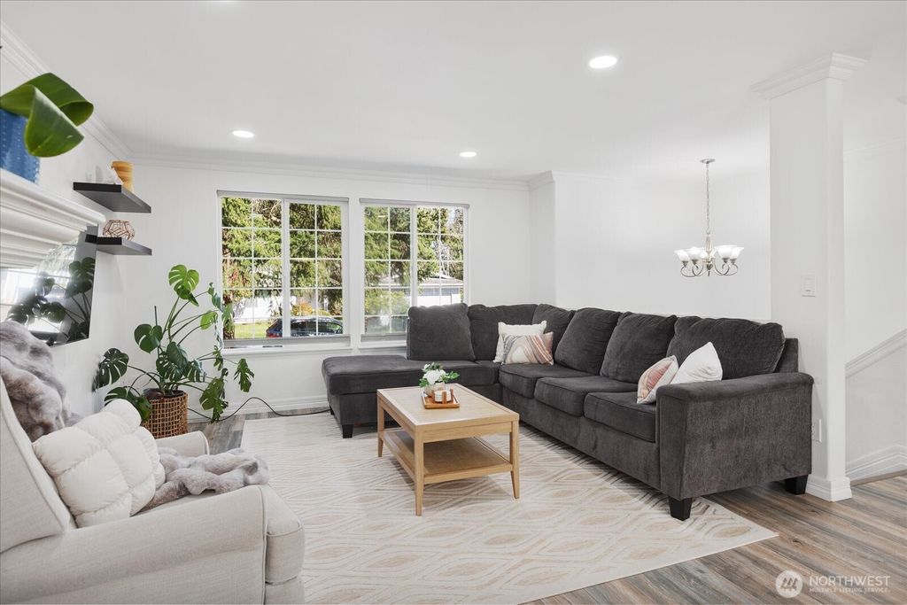 Photo of 14453 89th Place NE, Kirkland, WA 98034 (MLS # 2511734)