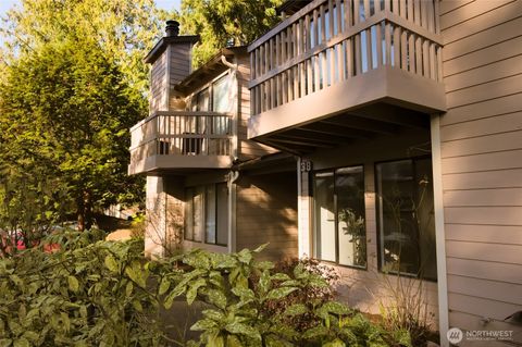 Photo of 1555 Union Avenue NE #G-38, Renton, WA 98059 (MLS # 2470532)