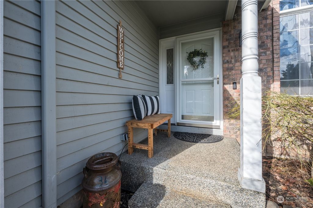 Photo of 6229 146th Place SE, Everett, WA 98208 (MLS # 2209824)