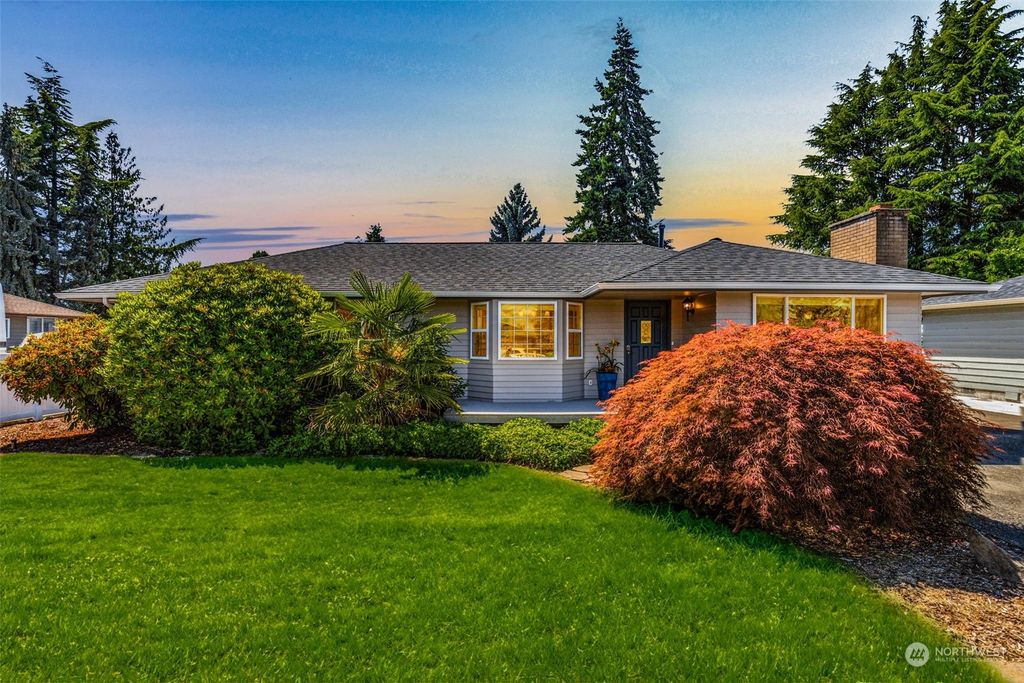Photo of 14715 57th Avenue S, Tukwila, WA 98168 (MLS # 2167389)