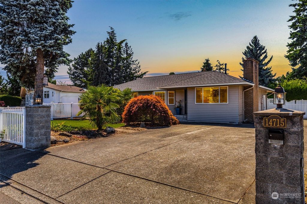 Photo of 14715 57th Avenue S, Tukwila, WA 98168 (MLS # 2167389)