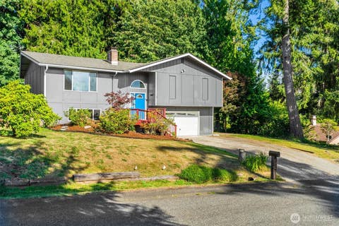 Photo of 602 Val Vista Drive, Montesano, WA 98563 (MLS # 2537501)