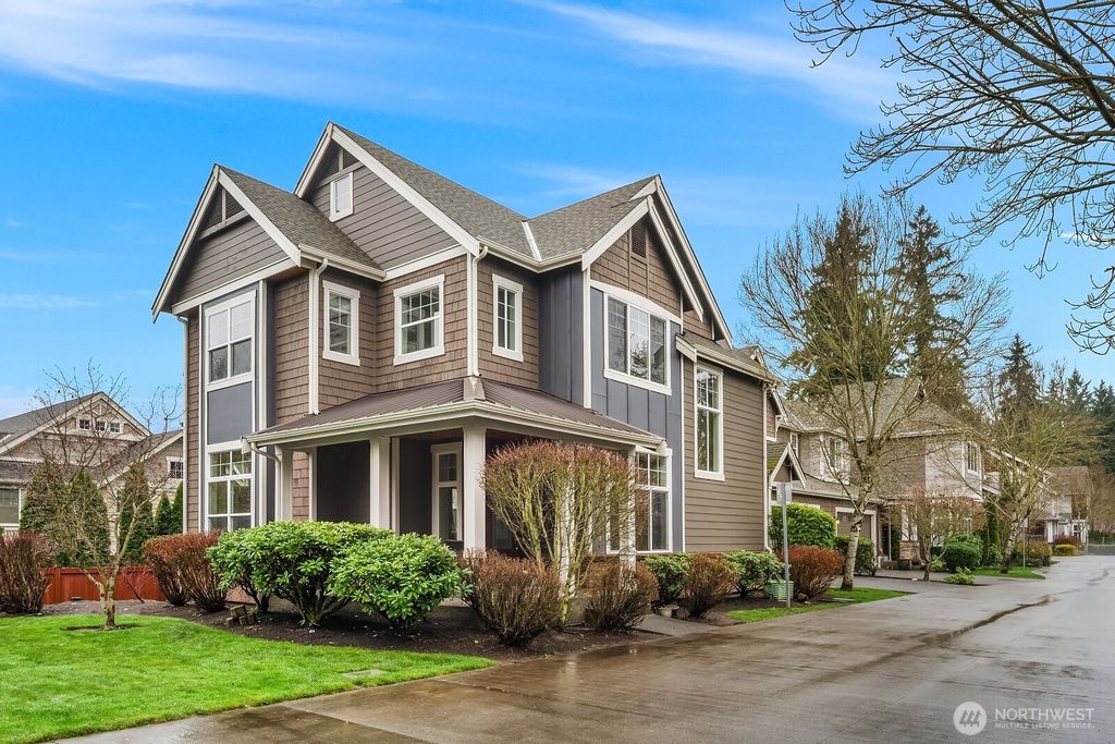 Photo of 12211 168th Court NE, Redmond, WA 98052 (MLS # 2539735)