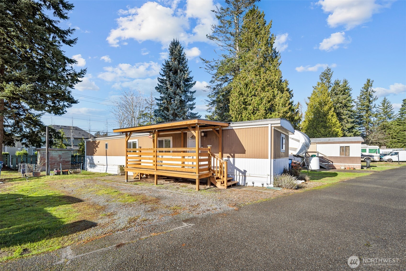 1645 S 272nd Street 33