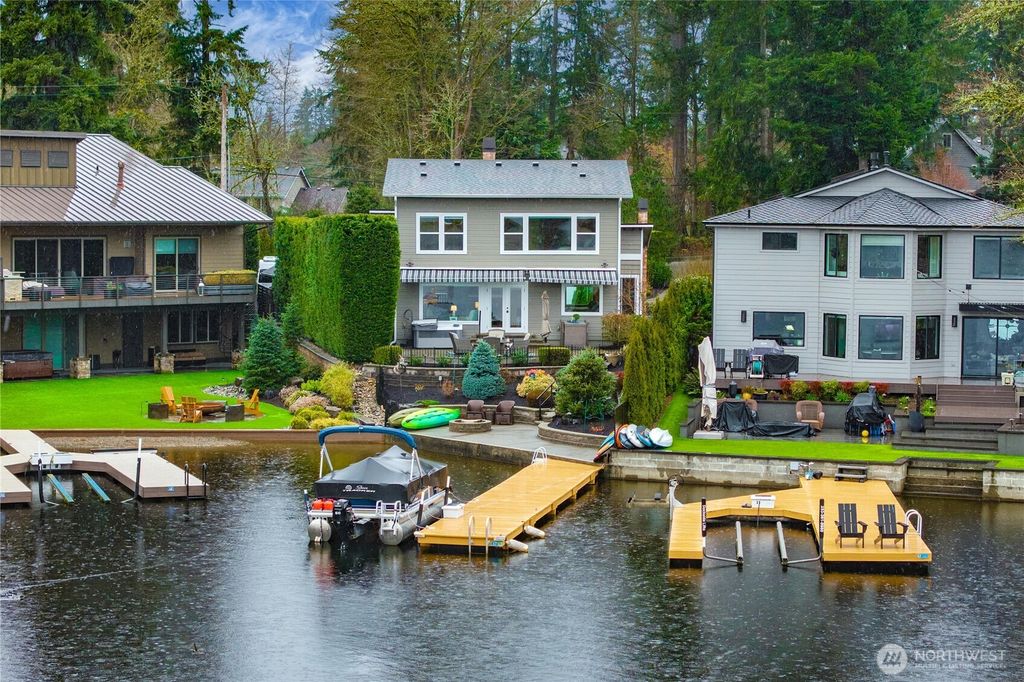 Photo of 22963 SE 292nd Place, Black Diamond, WA 98010 (MLS # 2497673)