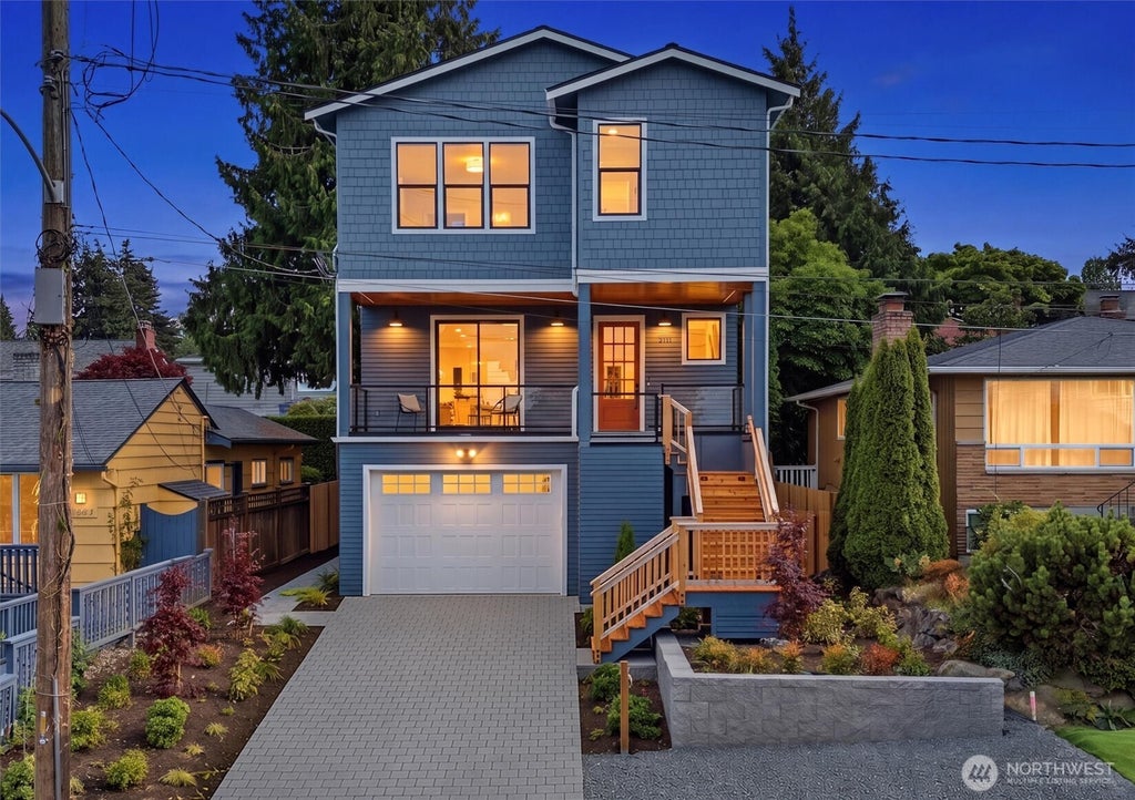 Photo of 3111 W Mansell Street, Seattle, WA 98199 (MLS # 2594384)
