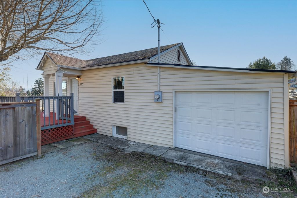 Photo of 3921 S Thistle Street, Seattle, WA 98118 (MLS # 2331451)