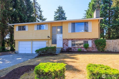 Photo of 8926 Emerson Place, Everett, WA 98208 (MLS # 2561981)