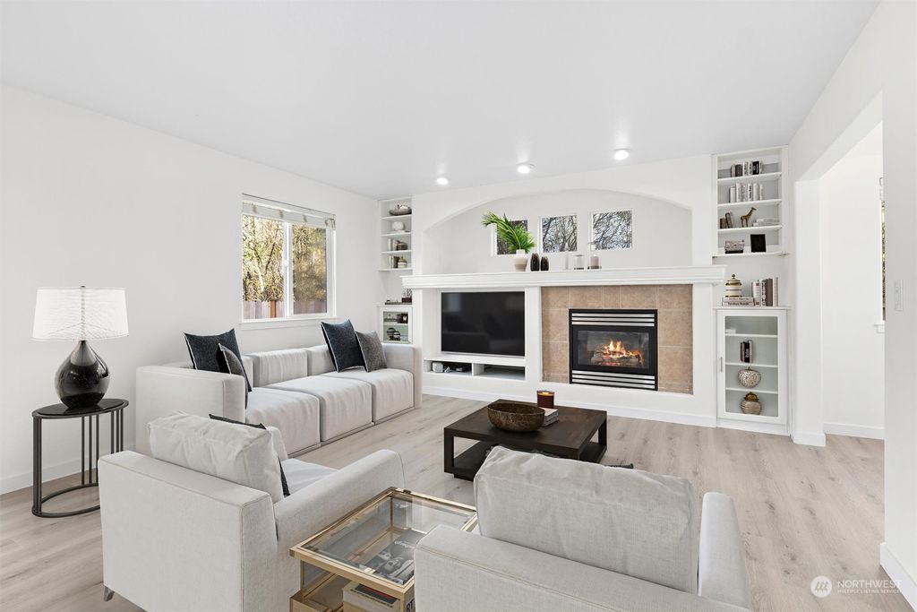 Photo of 3329 134th Place SE, Mill Creek, WA 98012 (MLS # 2216205)