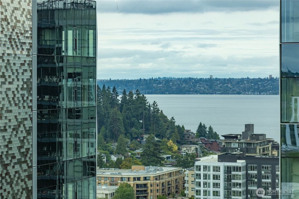 Photo of 177 107th Avenue NE #2206, Bellevue, WA 98004 (MLS # 2431627)