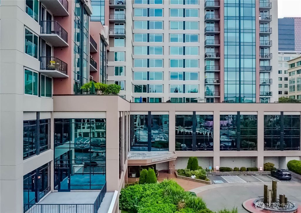 Photo of 177 107th Avenue NE #2206, Bellevue, WA 98004 (MLS # 2431627)