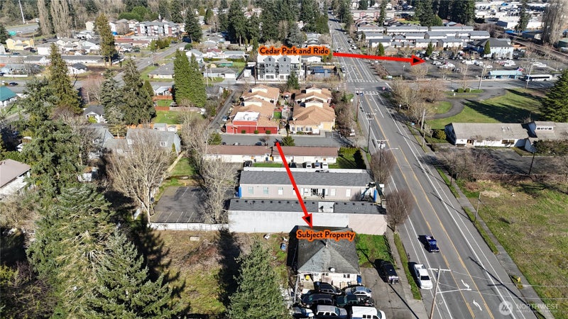 1081 Cedar Ave