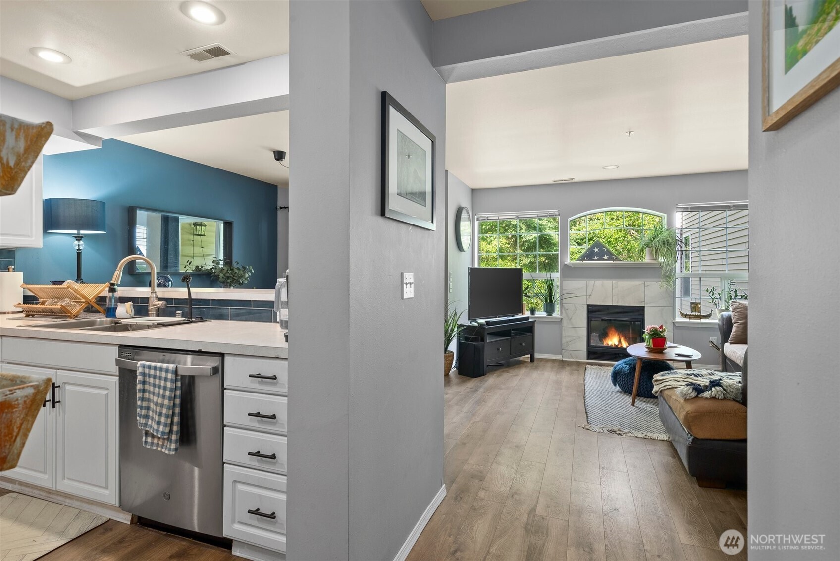 1912 S 368th Place
