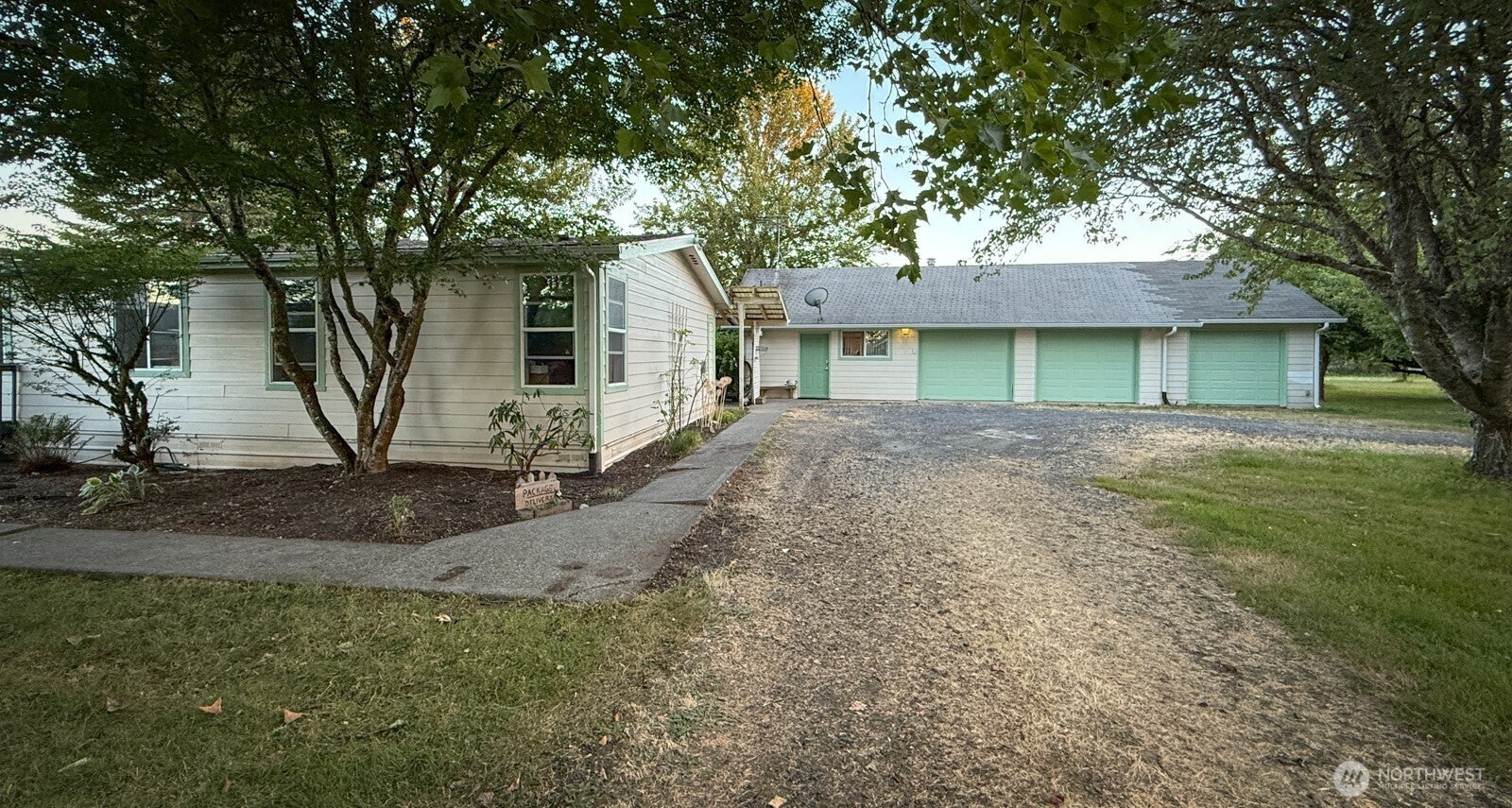 179 Bay Road