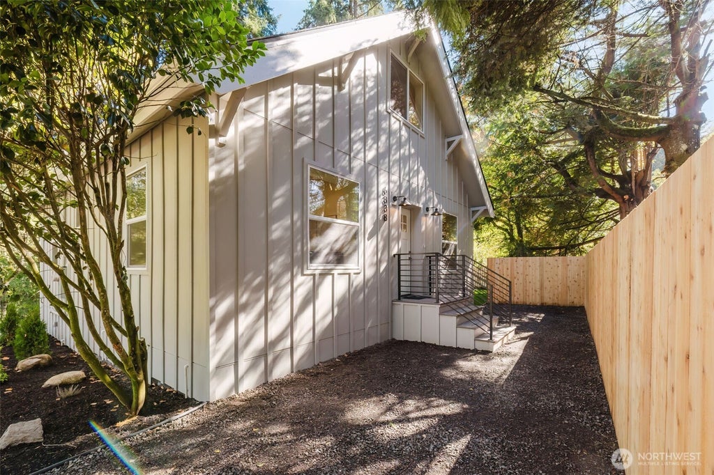 Photo of 6338 Blakely Avenue NE, Bainbridge Island, WA 98110 (MLS # 2589630)