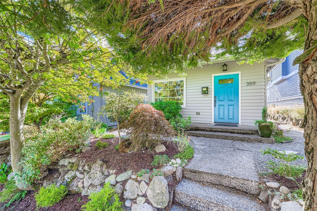 Photo of 359 N 75th Street, Seattle, WA 98103 (MLS # 2439248)