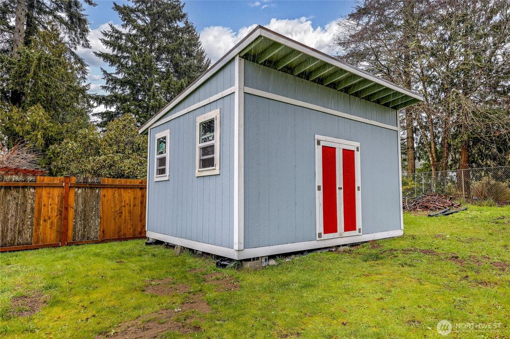 Photo of 2401 Pine Tree Drive SE, Port Orchard, WA 98366 (MLS # 2489379)