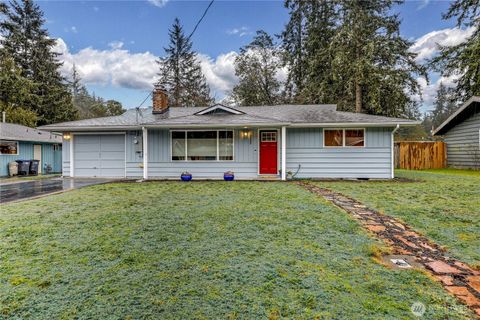 Photo of 2401 Pine Tree Drive SE, Port Orchard, WA 98366 (MLS # 2489379)