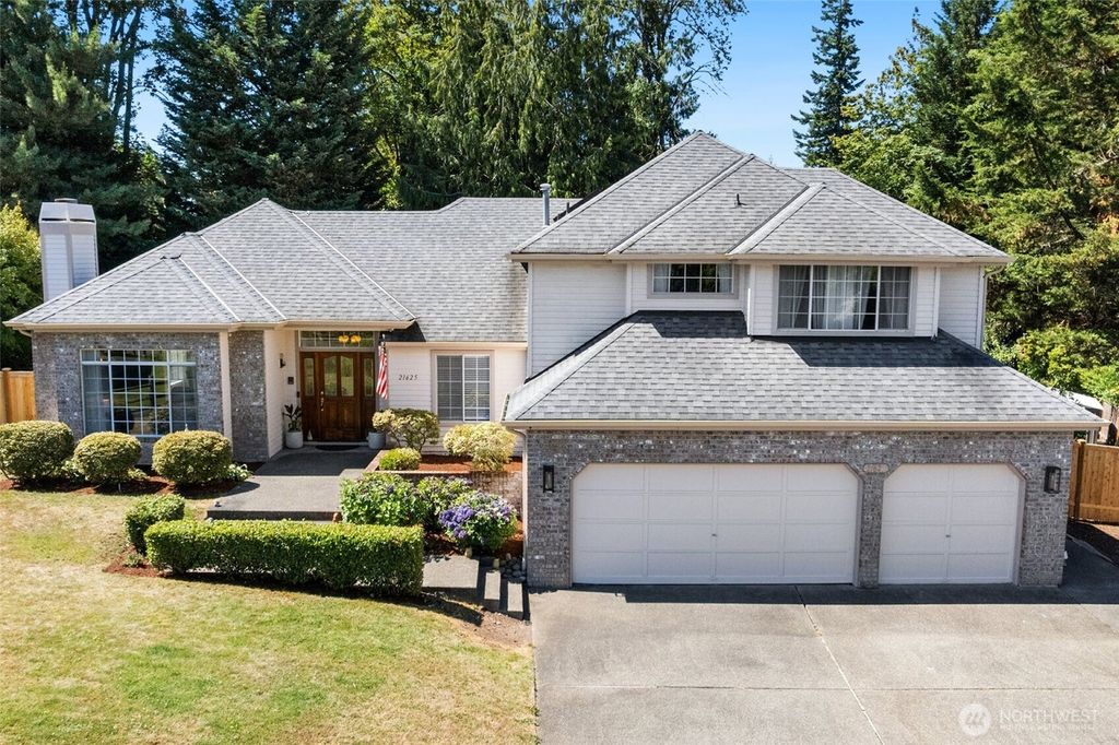 Photo of 21625 SE 253rd Place, Maple Valley, WA 98038 (MLS # 2401675)