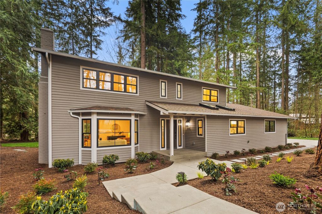 Photo of 19402 161st Avenue NE, Woodinville, WA 98072 (MLS # 2347196)